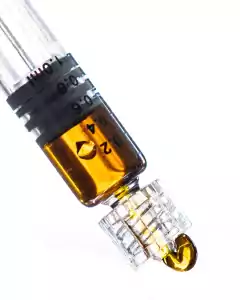 rso bernsteinfarbener Cannabisextrakt