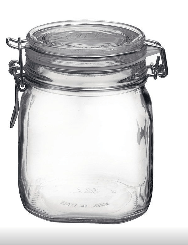 Glasbehälter für Marihuana-Blüten